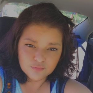 Meet your Posher, Michele